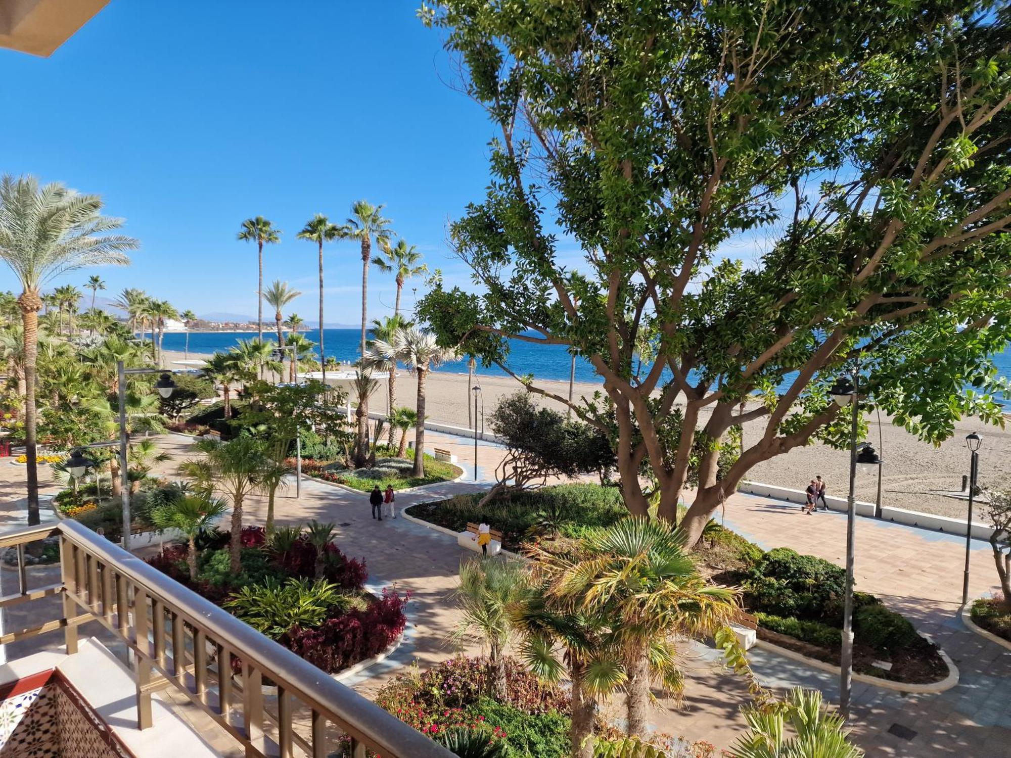 Estepona Playa ภายนอก รูปภาพ
